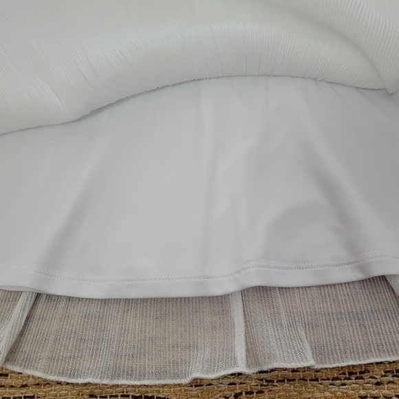 EXPRESS white Tiered Dress - Picture 12 of 15